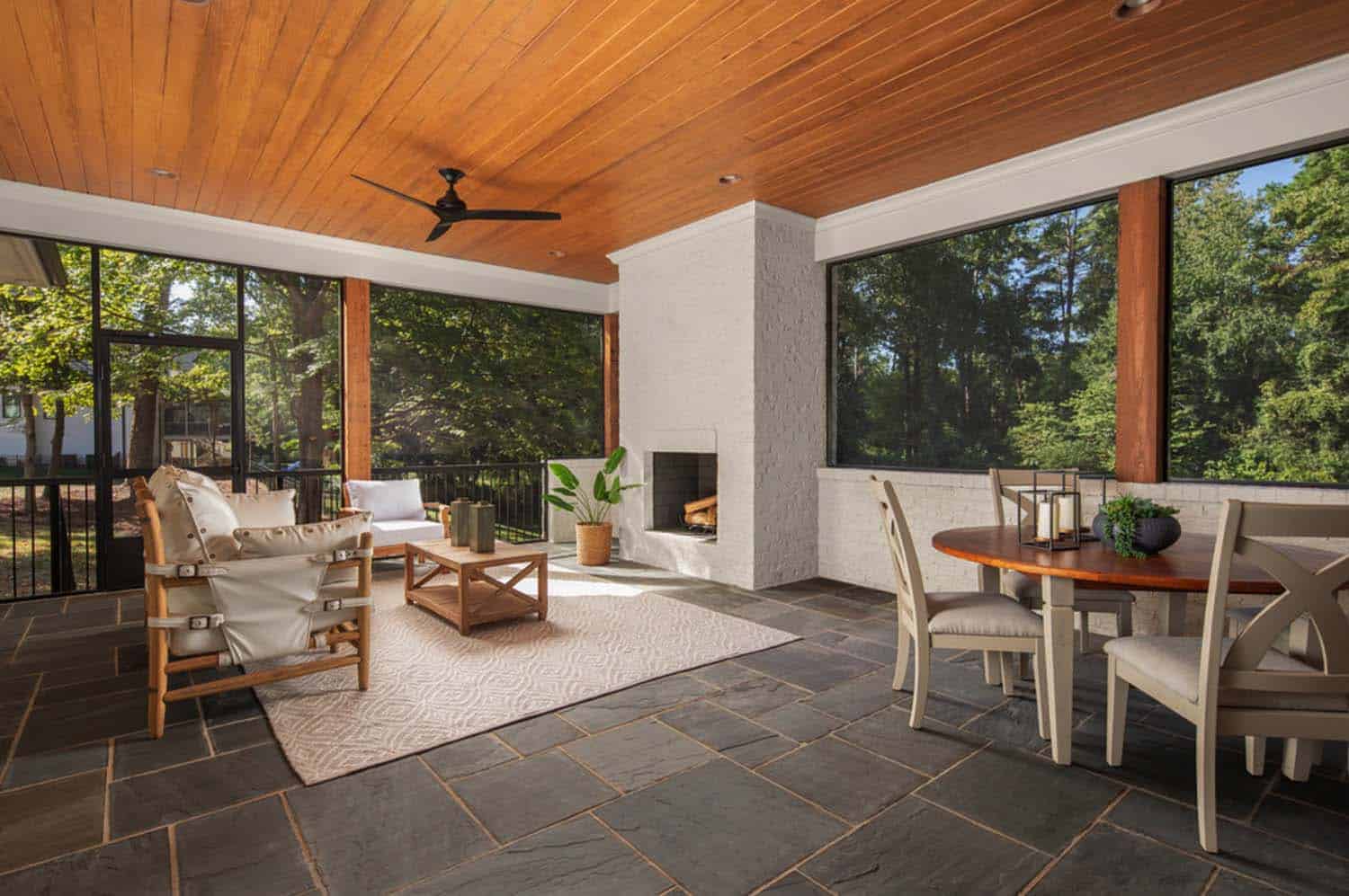 screened-terrace-modern-english-country-patio