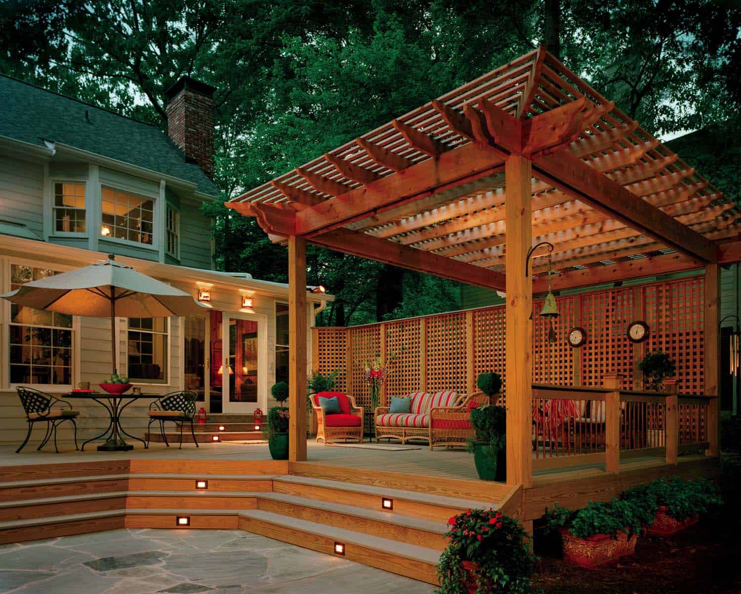 25+ Amazing Ideas For Creating An Outdoor Deck For ...