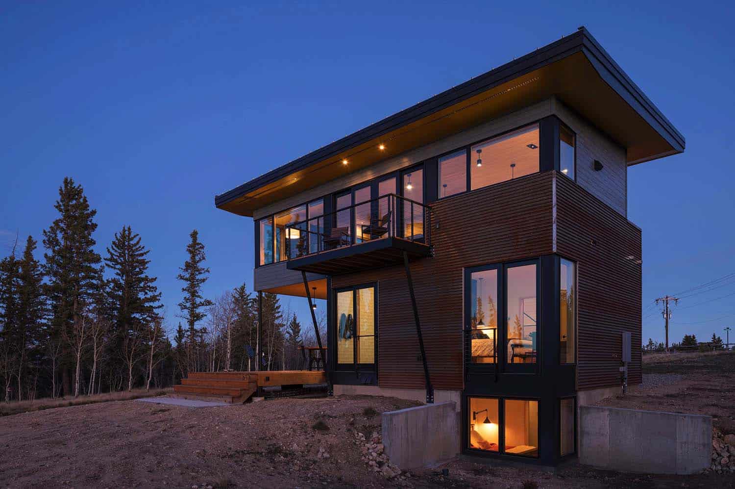 contemporary-shed-house-exterior
