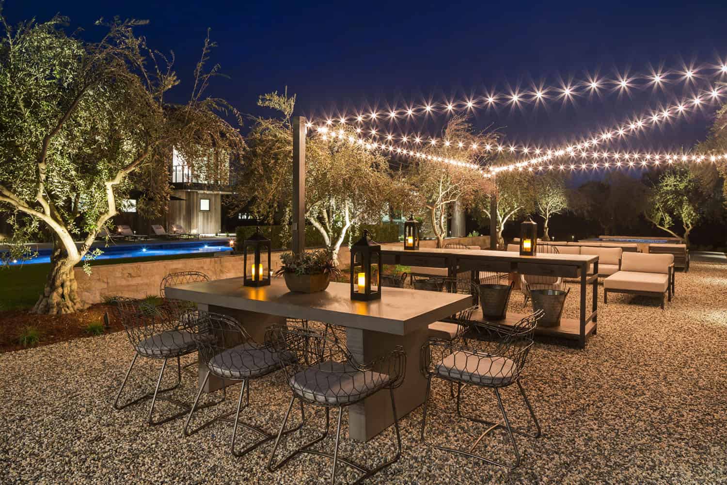 20 Amazing Backyard String Light Ideas For A Dreamy Ambiance