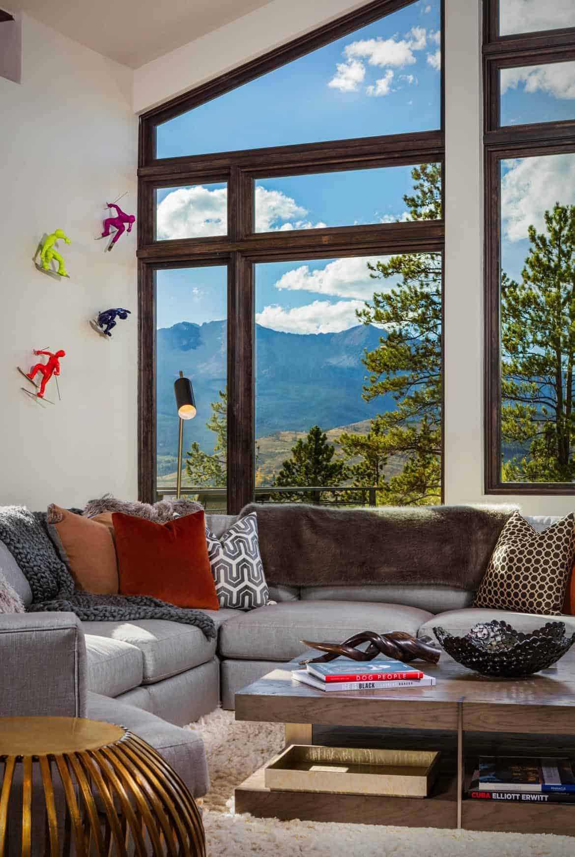 modern-mountain-living-room