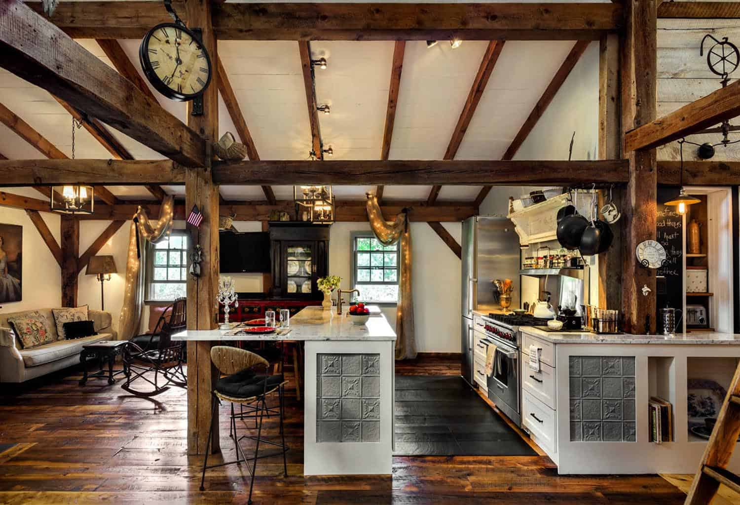 barn-restoration-farmhouse-kitchen