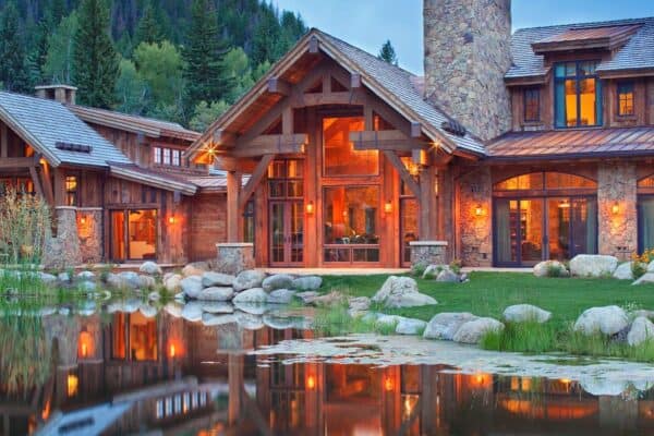featured posts image for Timber-frame mountain lodge exudes old world charm in Colorado