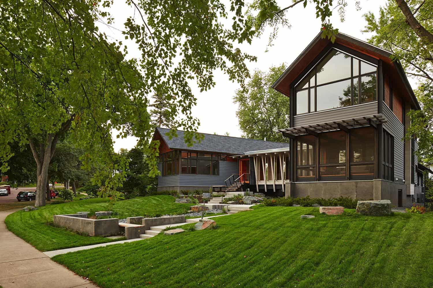 contemporary-house-exterior