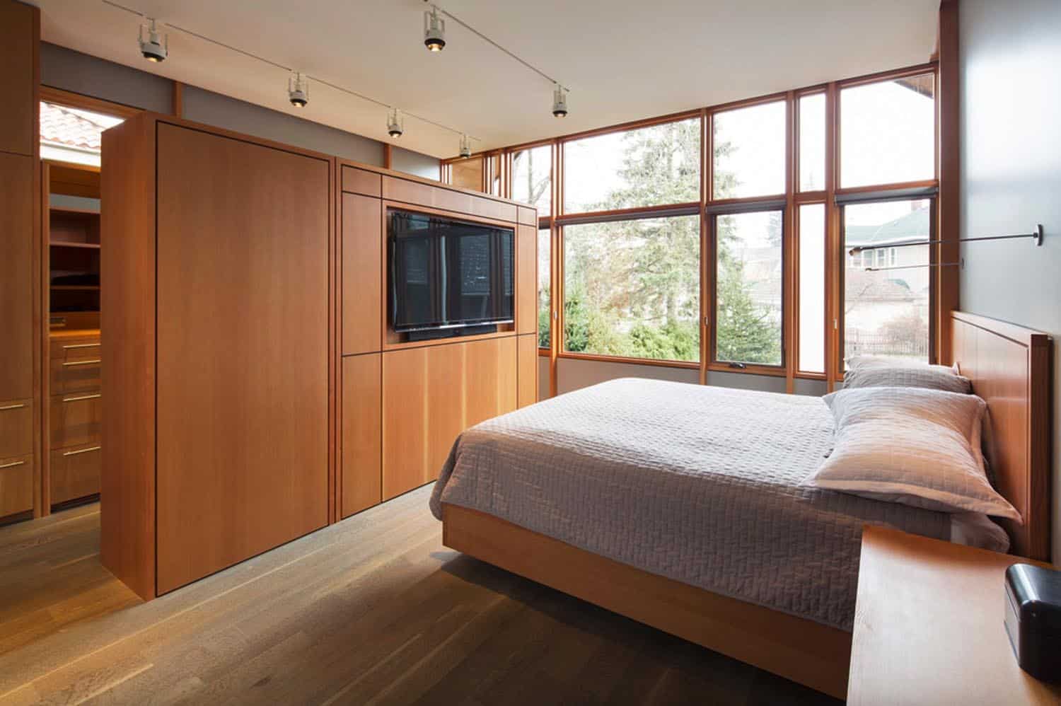 contemporary-master-bedroom
