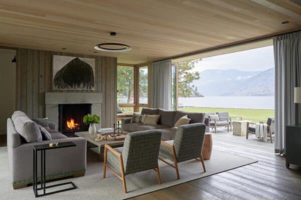 featured posts image for Lakeside cabin getaway boasts breathtaking views on Lake Chelan