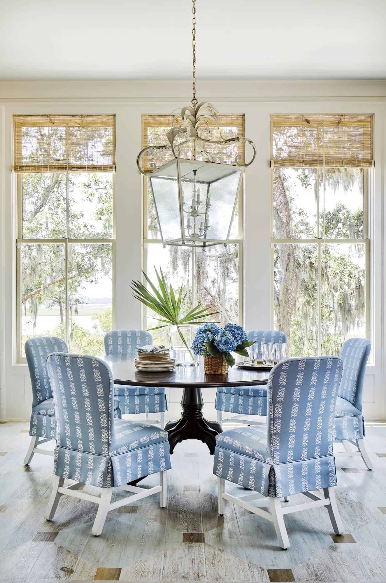 southern-living-idea-house-beach-style-dining-room