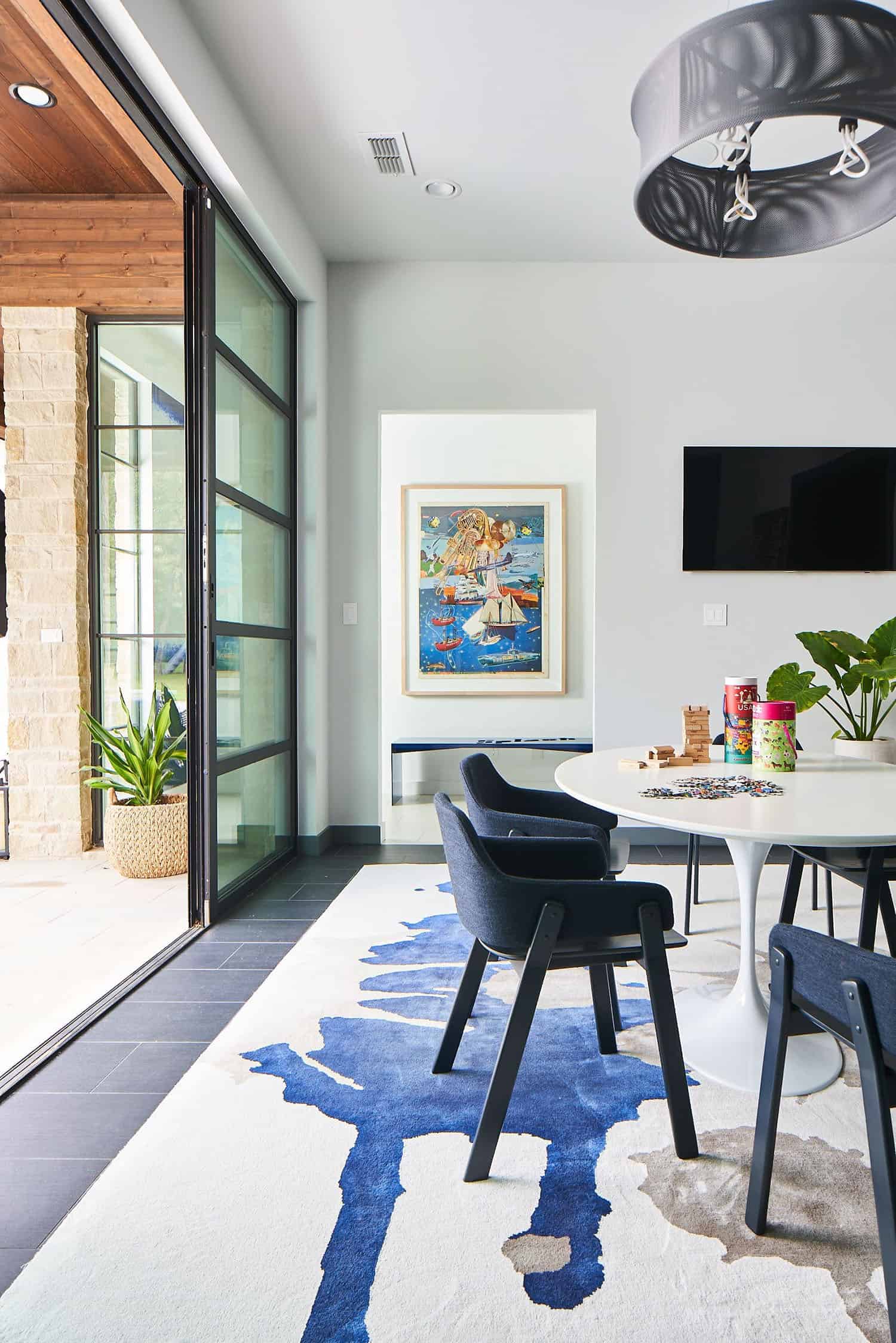 home-remodel-modern-dining-room