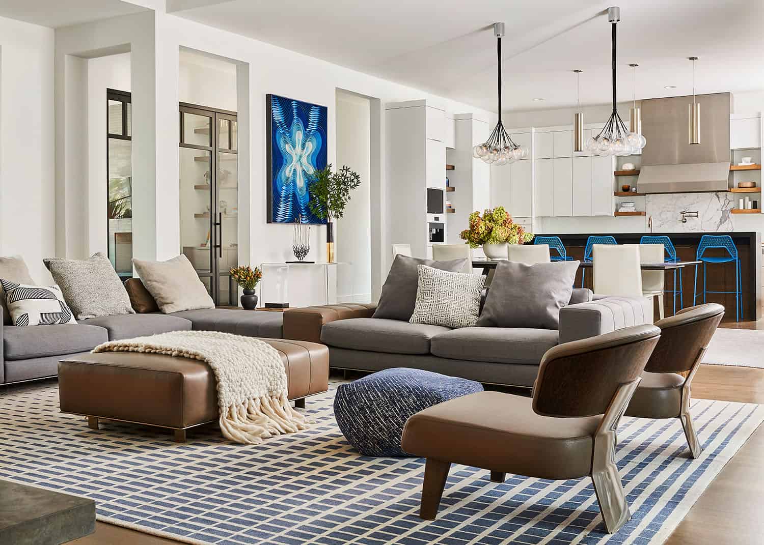 home-remodel-modern-living-room