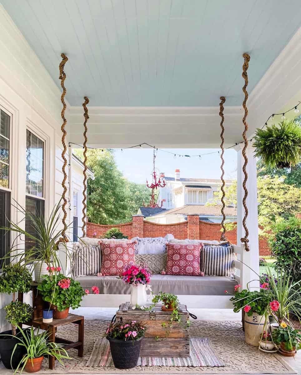 25 Inviting And Cozy Porch Ideas That Celebrates Outdoor Living