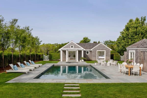 featured posts image for Nantucket summer house provides a dreamy coastal cottage feel