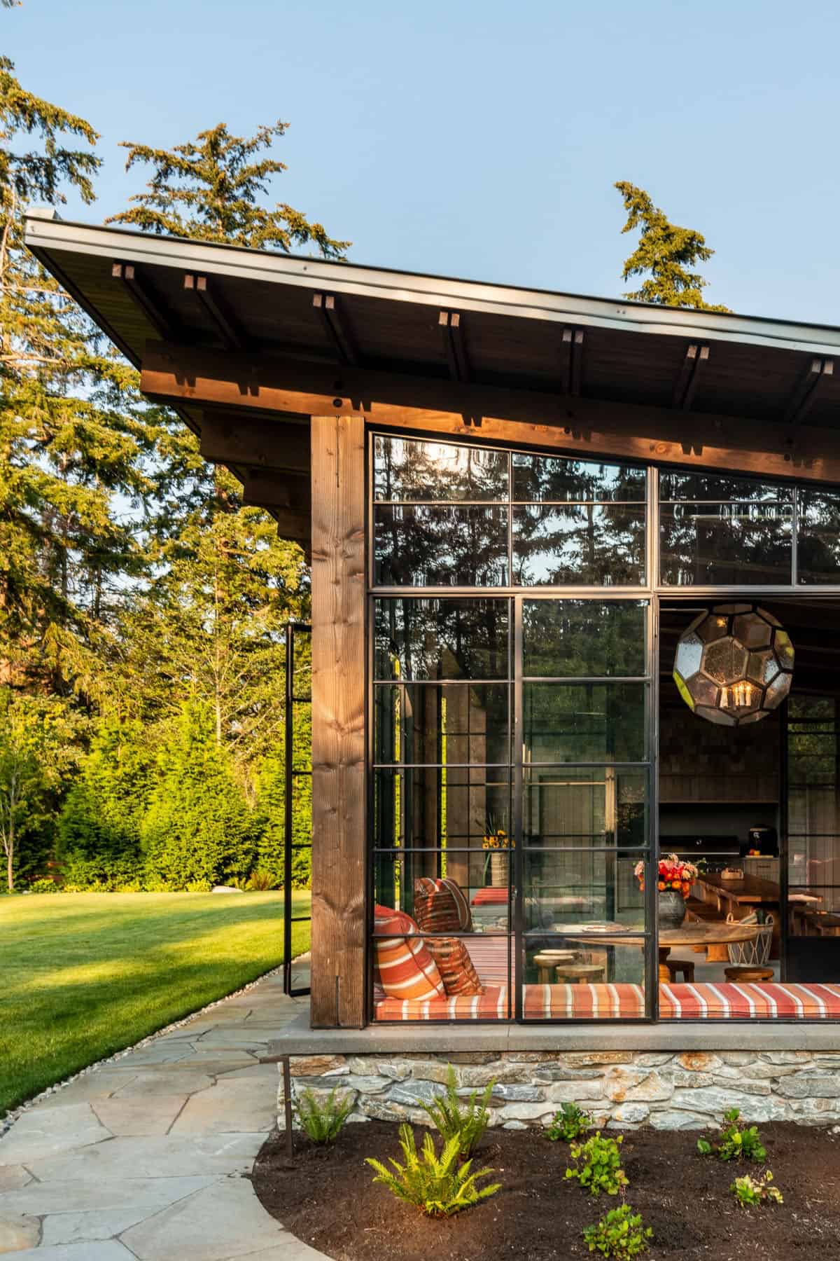 rustic-modern-fieldhouse-retreat-exterior