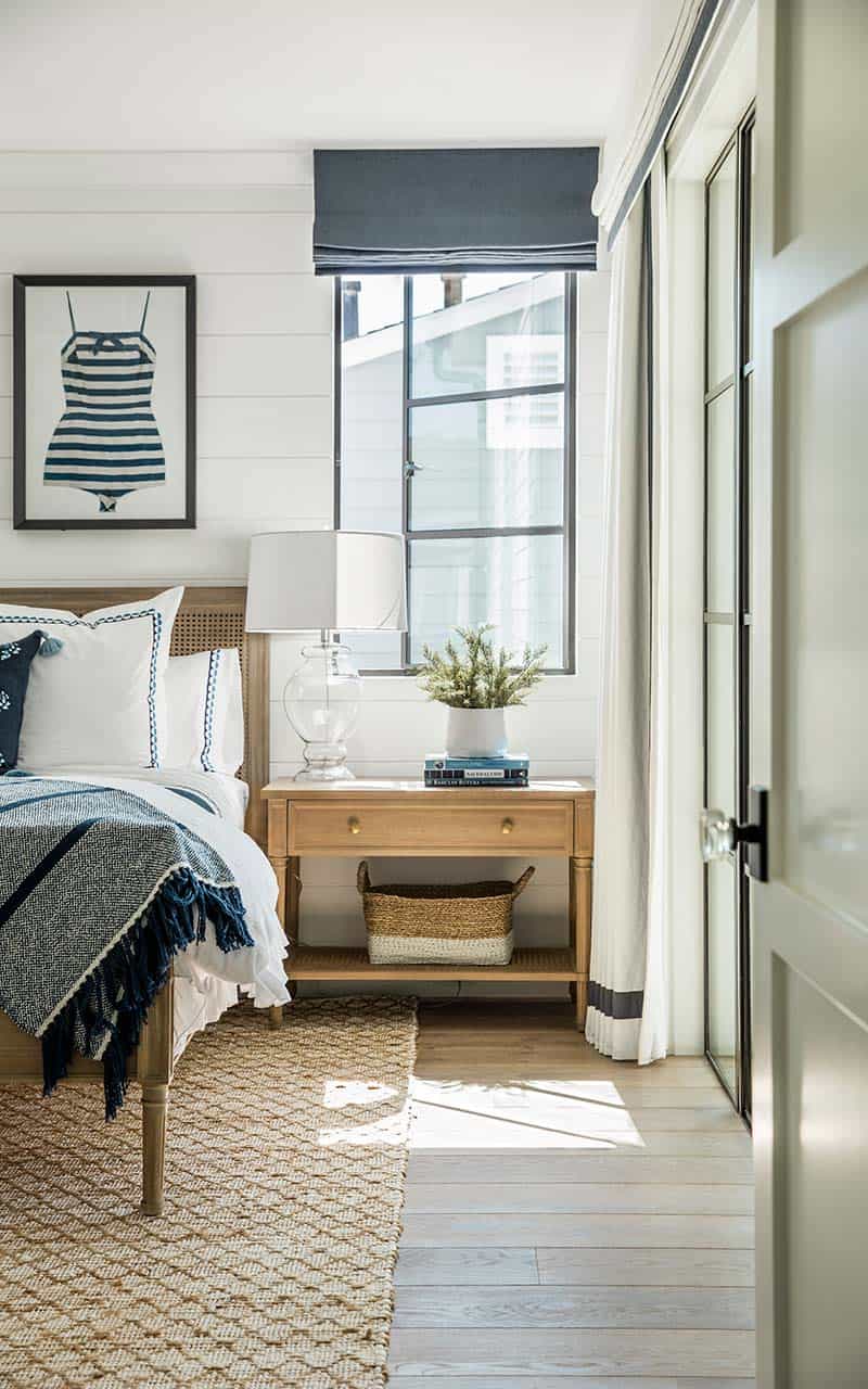 transitional-style-bedroom