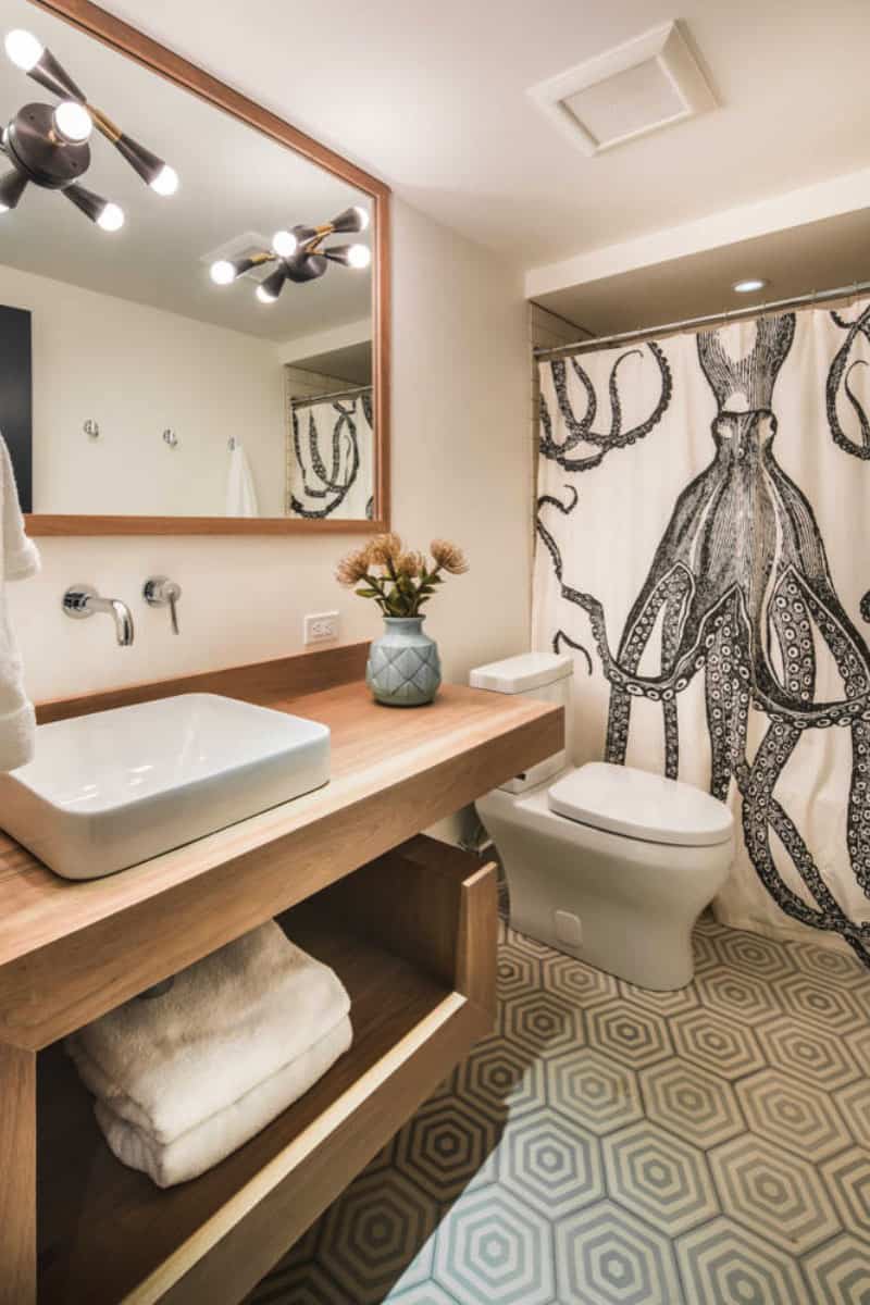 contemporary-bathroom-vermont