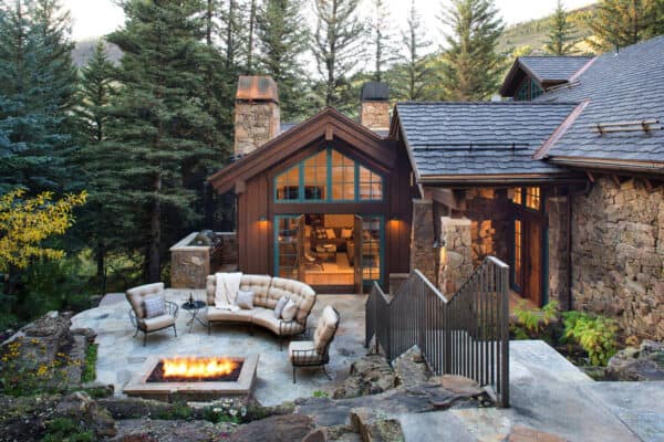 featured posts image for Magnificent mountain style home boasts rustic details in Vail, Colorado