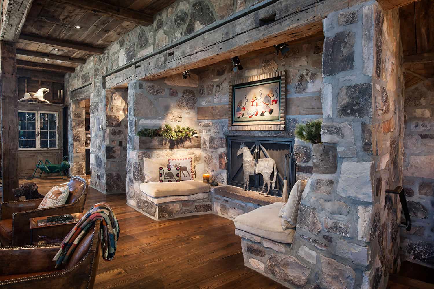 Rustic-Great-Room-Fireplace