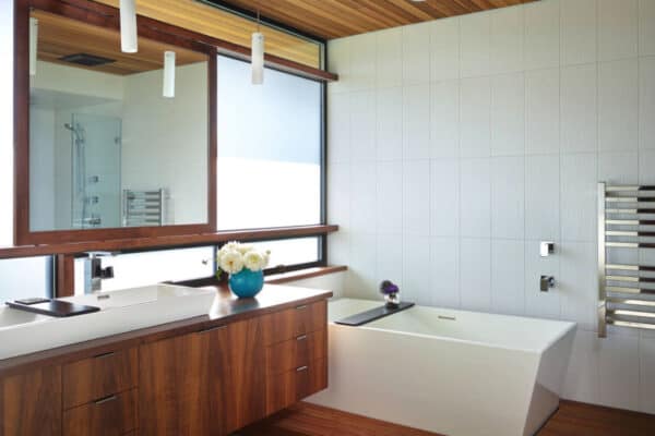 featured posts image for 21 Gorgeous Master Bathroom Retreats Featuring A Floating Vanity