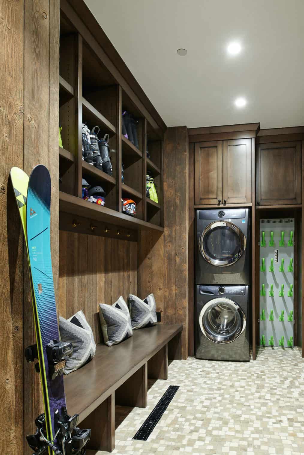 rustic-laundry-room