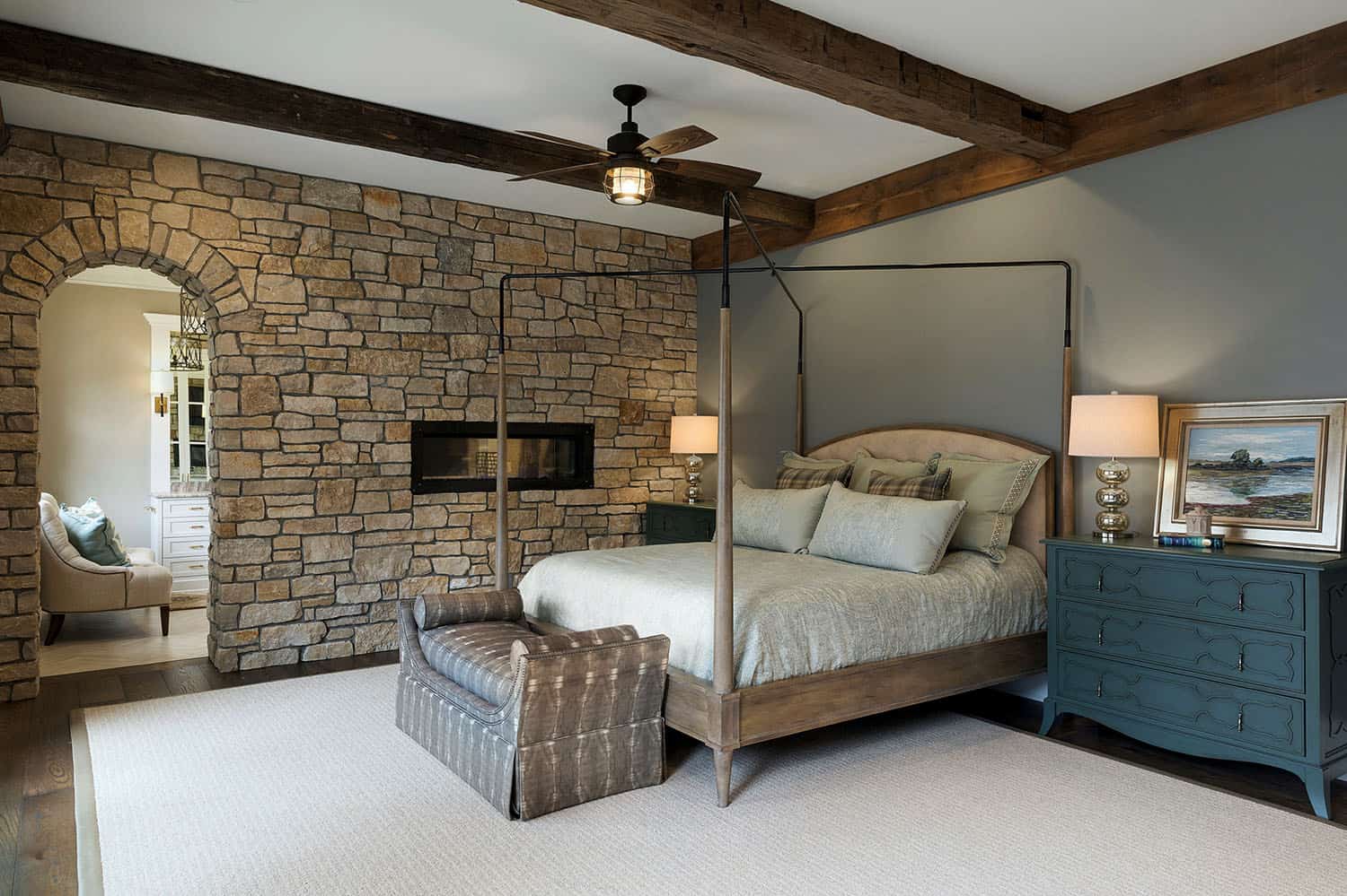 farmhouse-traditional-bedroom