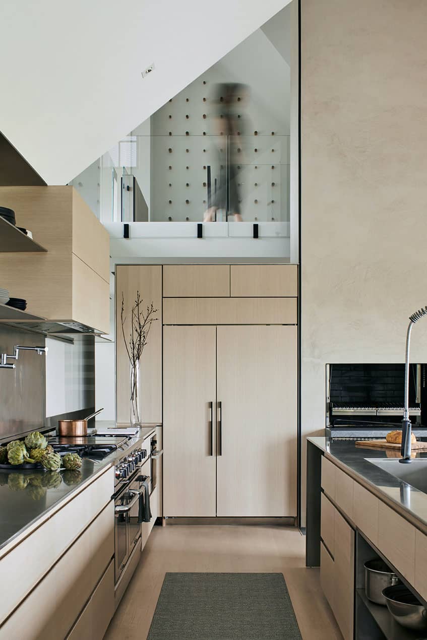 modern-beach-house-kitchen