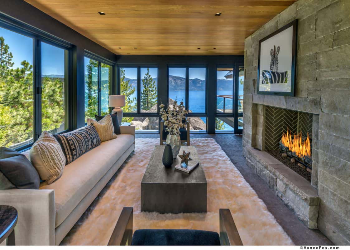 luxury-lakefront-mountain-living-room