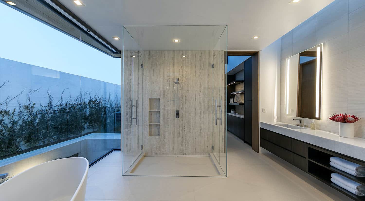 modern-beach-house-bathroom