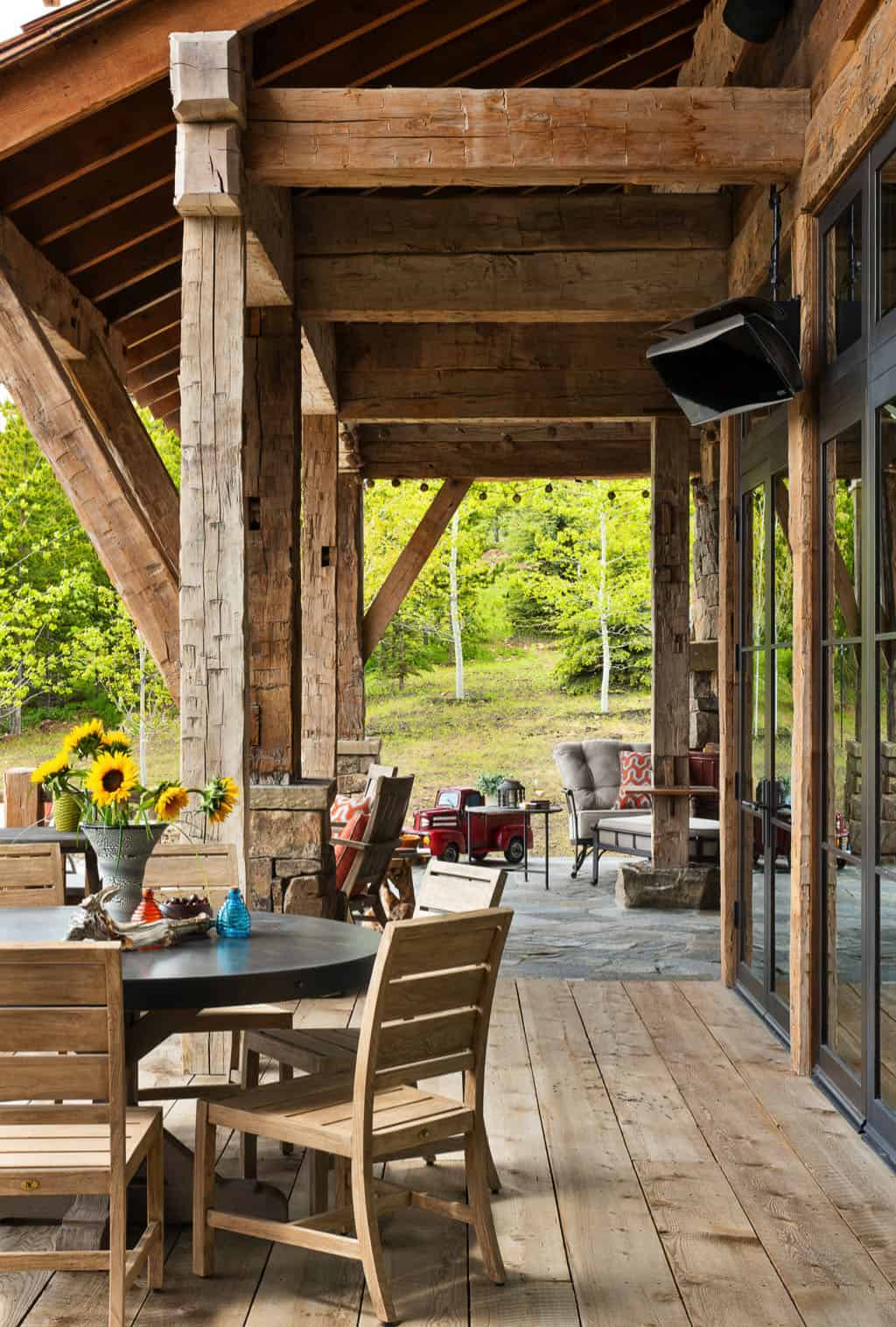 rustic-mountain-home-covered-patio