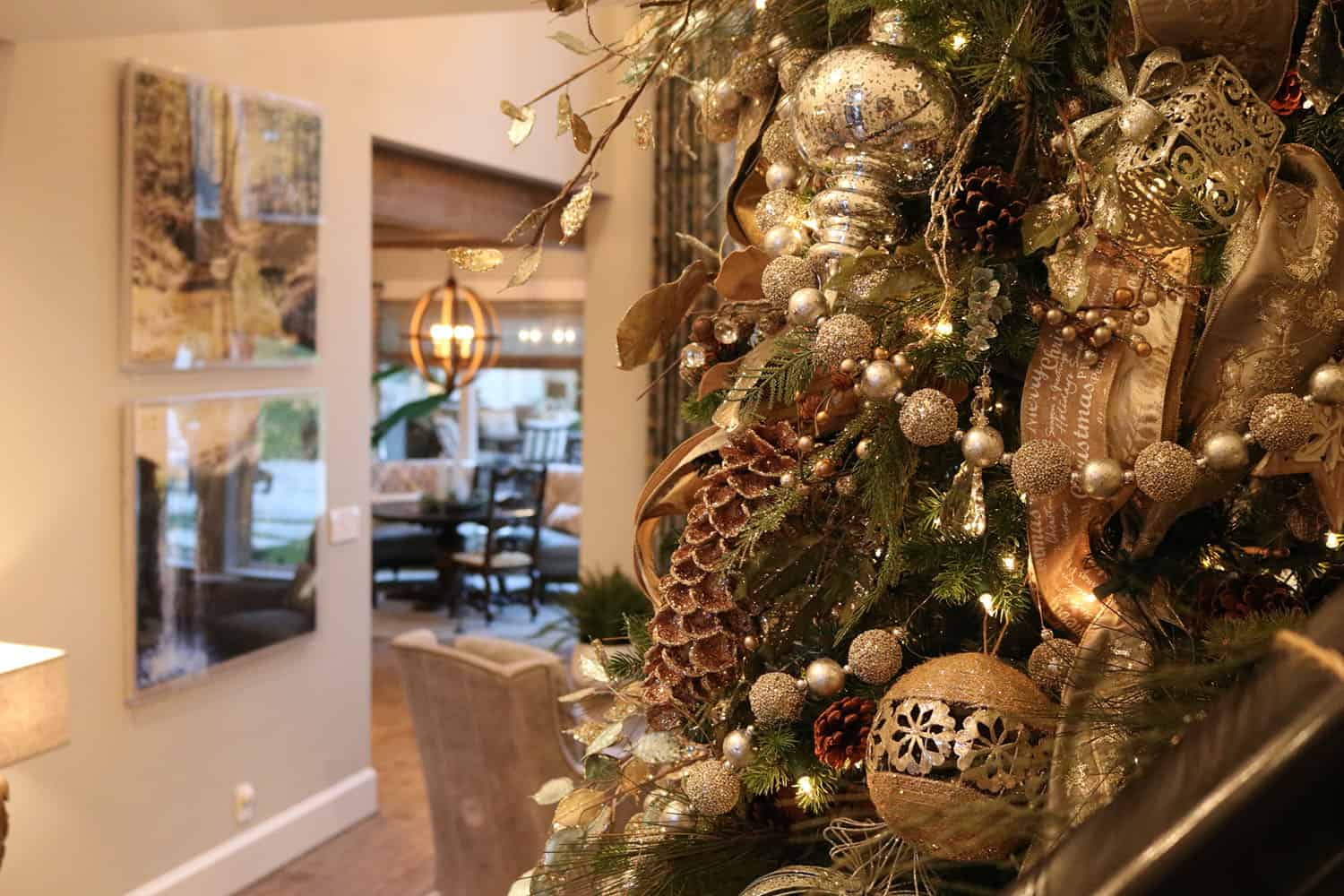 Christmas-Decorating-Ideas-Home-Tour