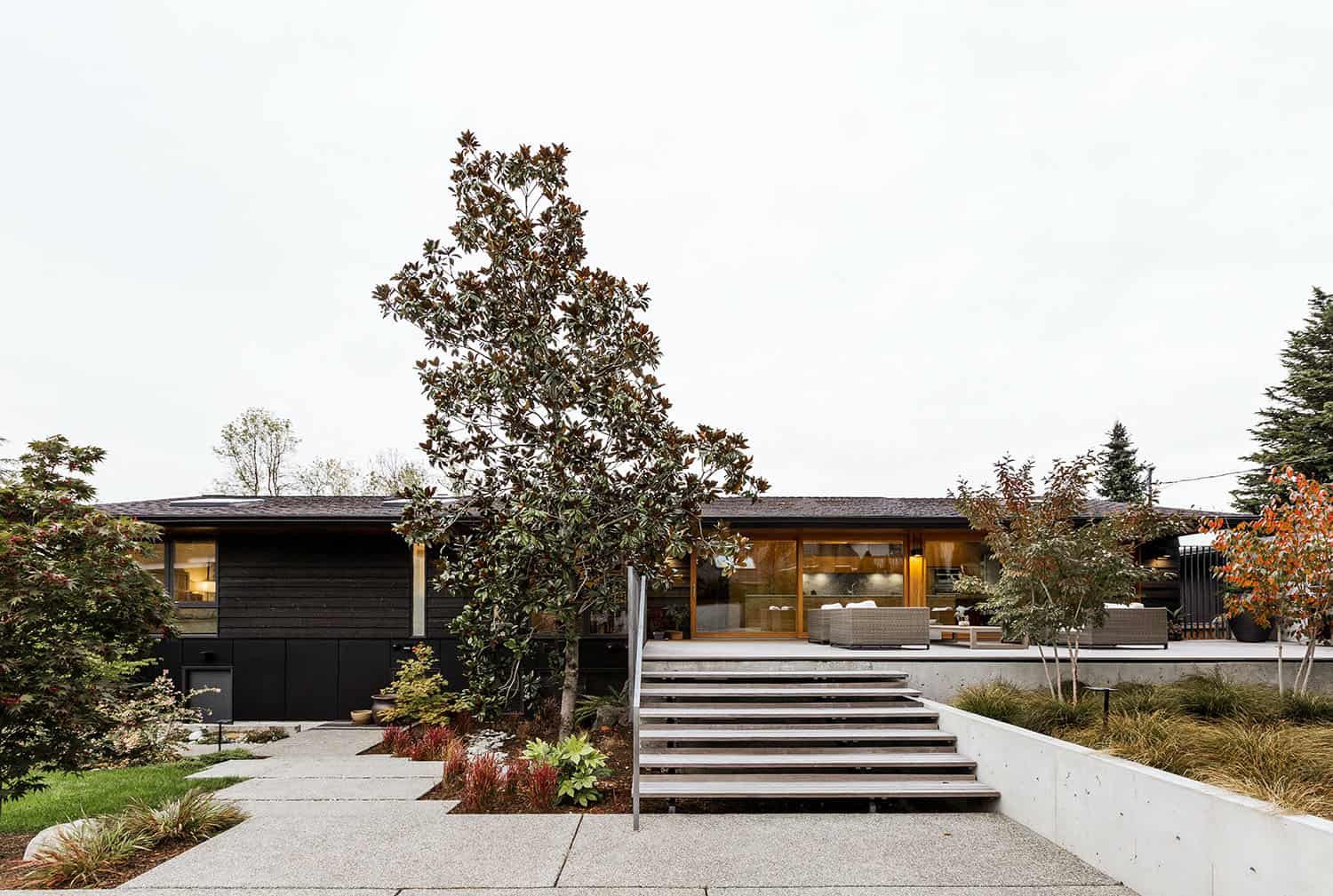 Midcentury Ranch Style House Gets Inspiring Transformation In Seattle