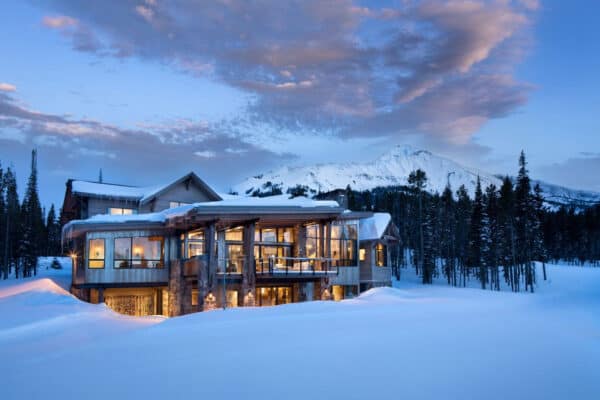 featured posts image for Idyllic mountainside home captures breathtaking views of Big Sky Country