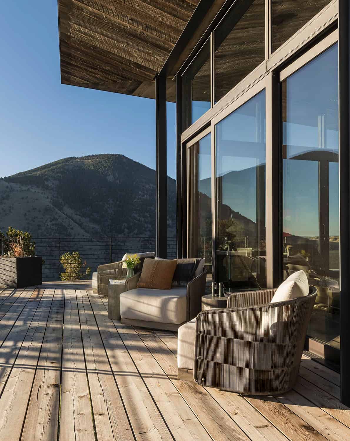 rustic-modern-mountain-home-deck