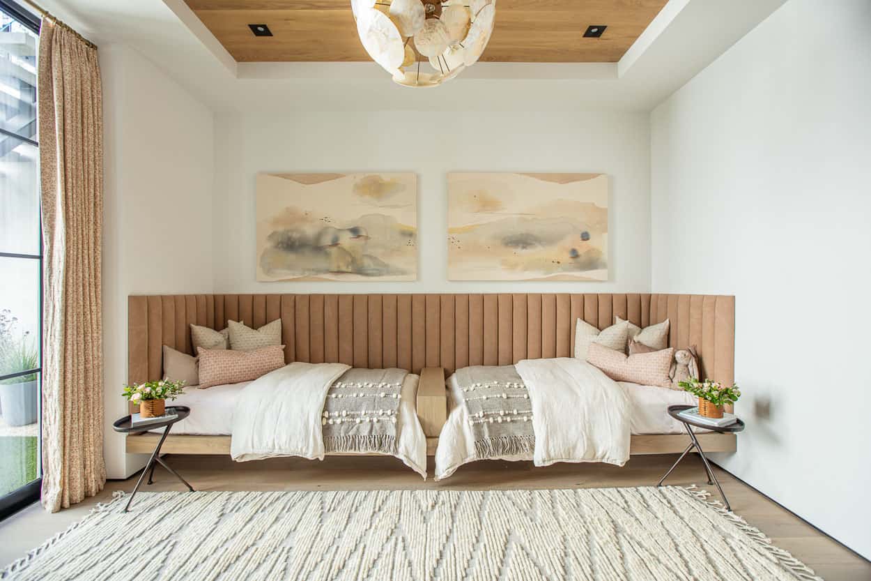 coastal-contemporary-bedroom