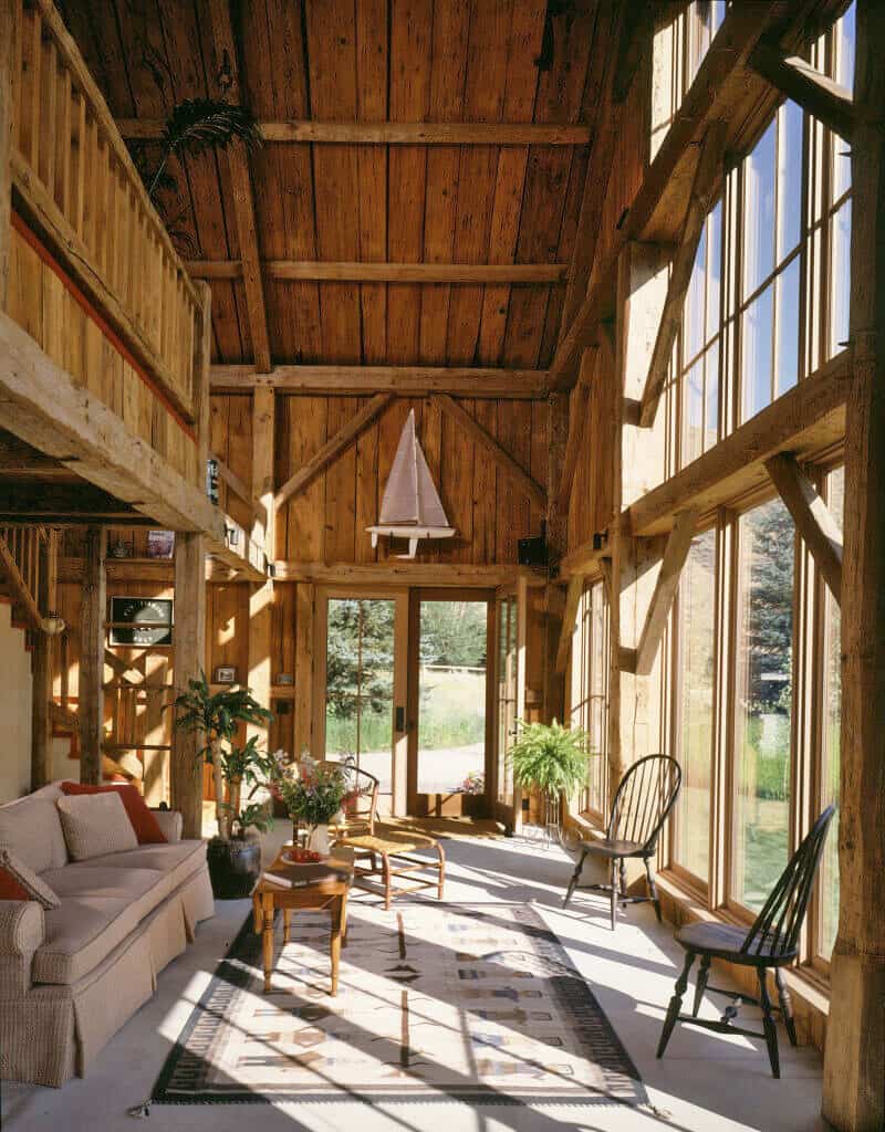 guest-barn-farmhouse-living-room