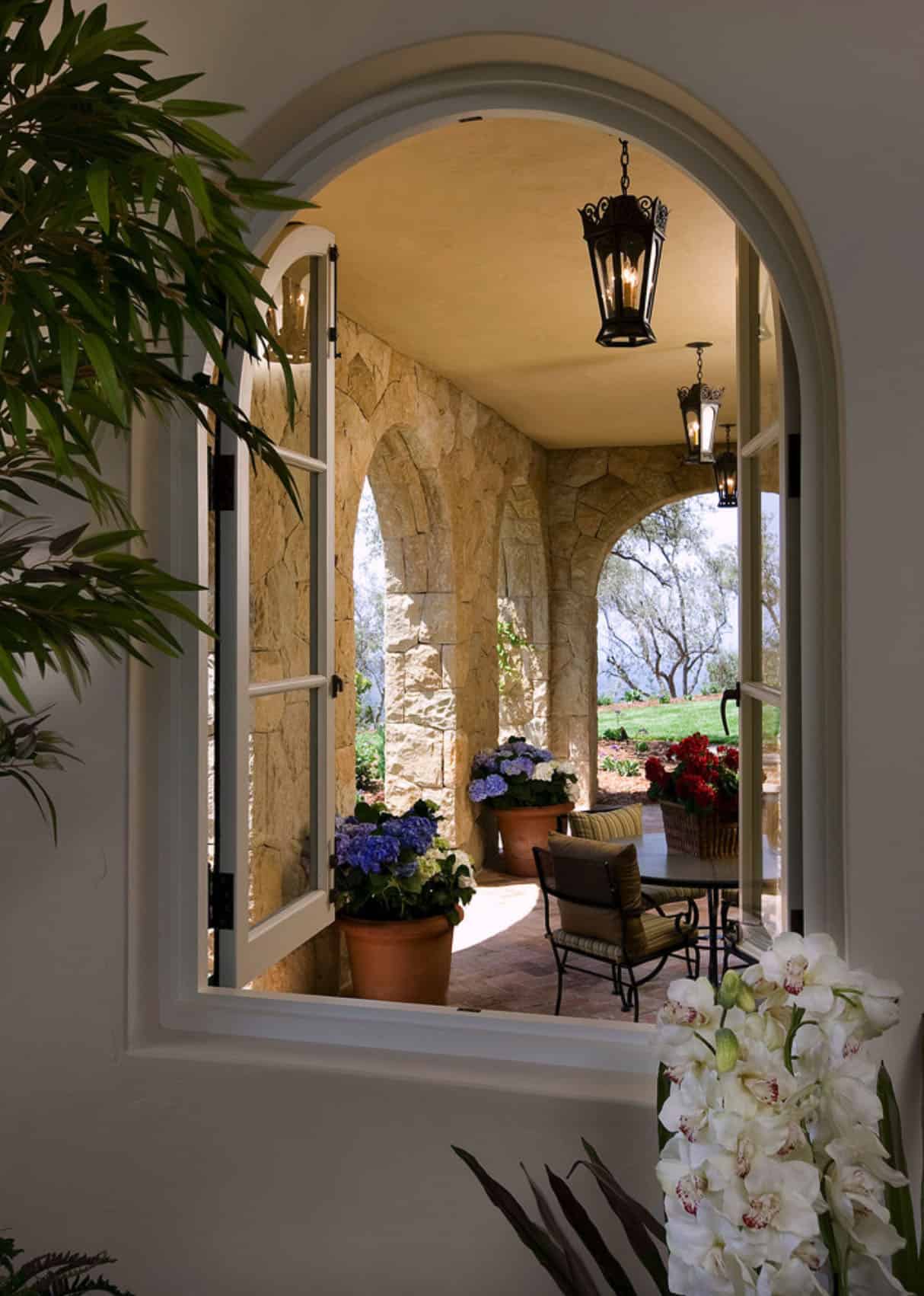 mediterranean-style-window-and-porch