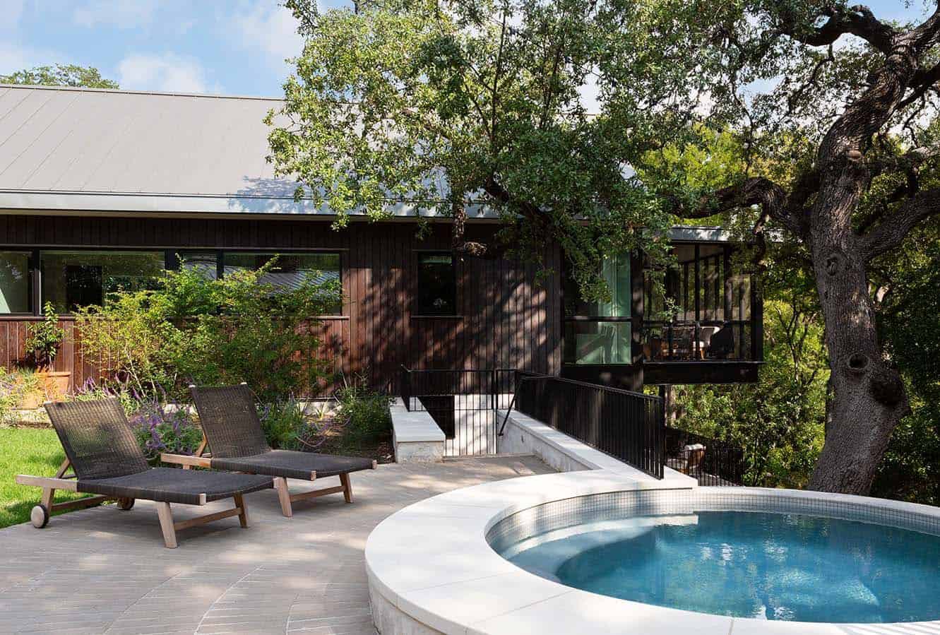 modern-patio-plunge-pool
