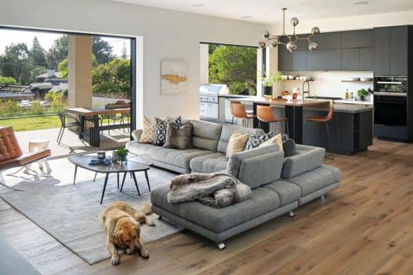 featured posts image for Contemporary minimalist home with mid-century elements in Solana Beach