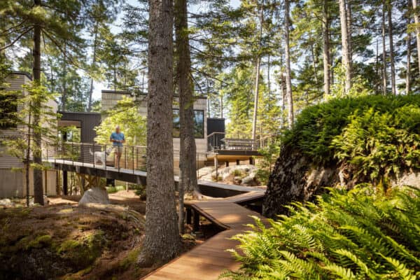 featured posts image for Gorgeous modern cabin retreat surrounded by rugged beauty of Maine