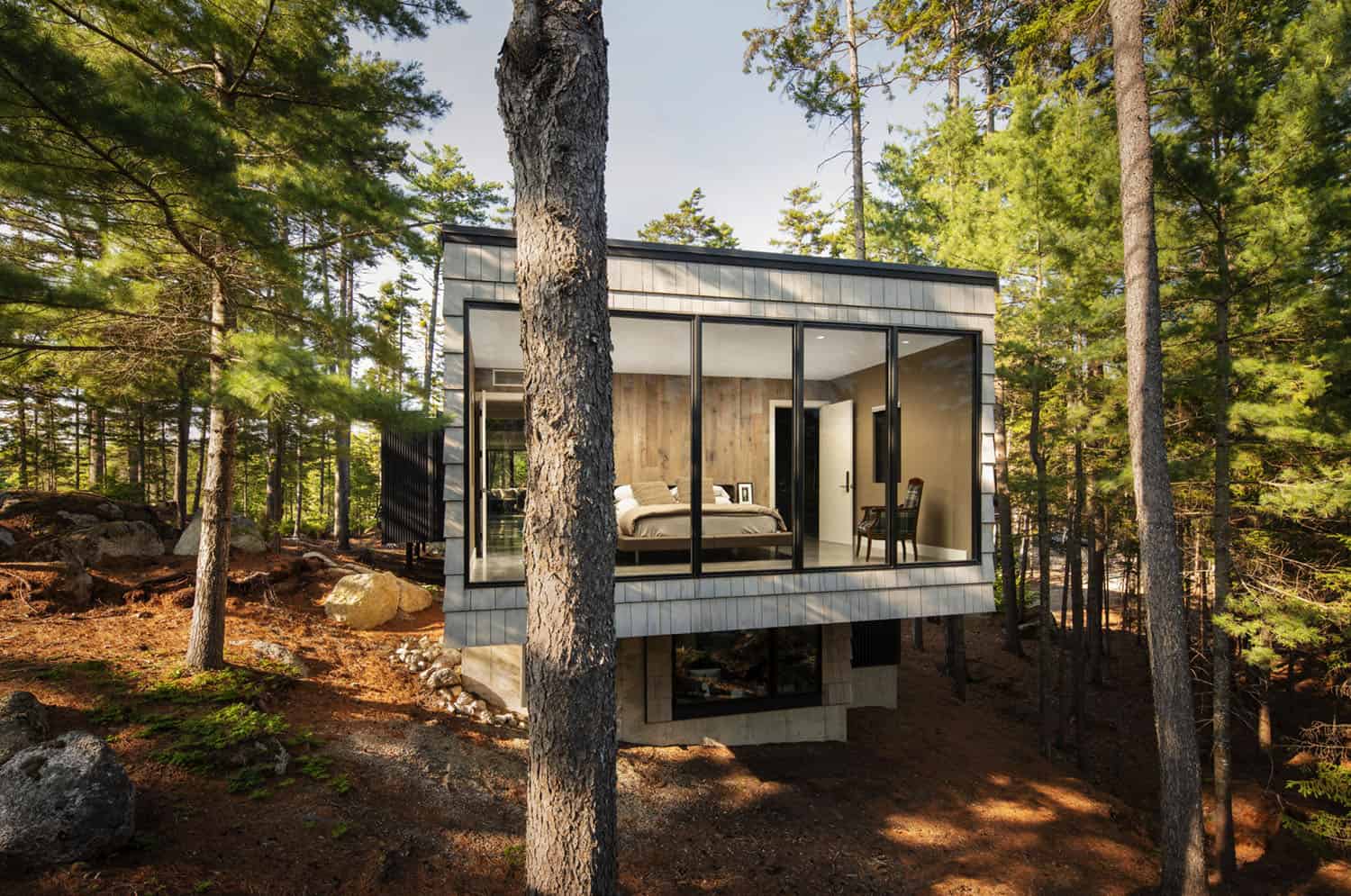 modern-cabin-retreat-exterior