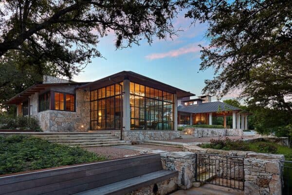 featured posts image for Step inside this stylish modern home blending old with new in Texas