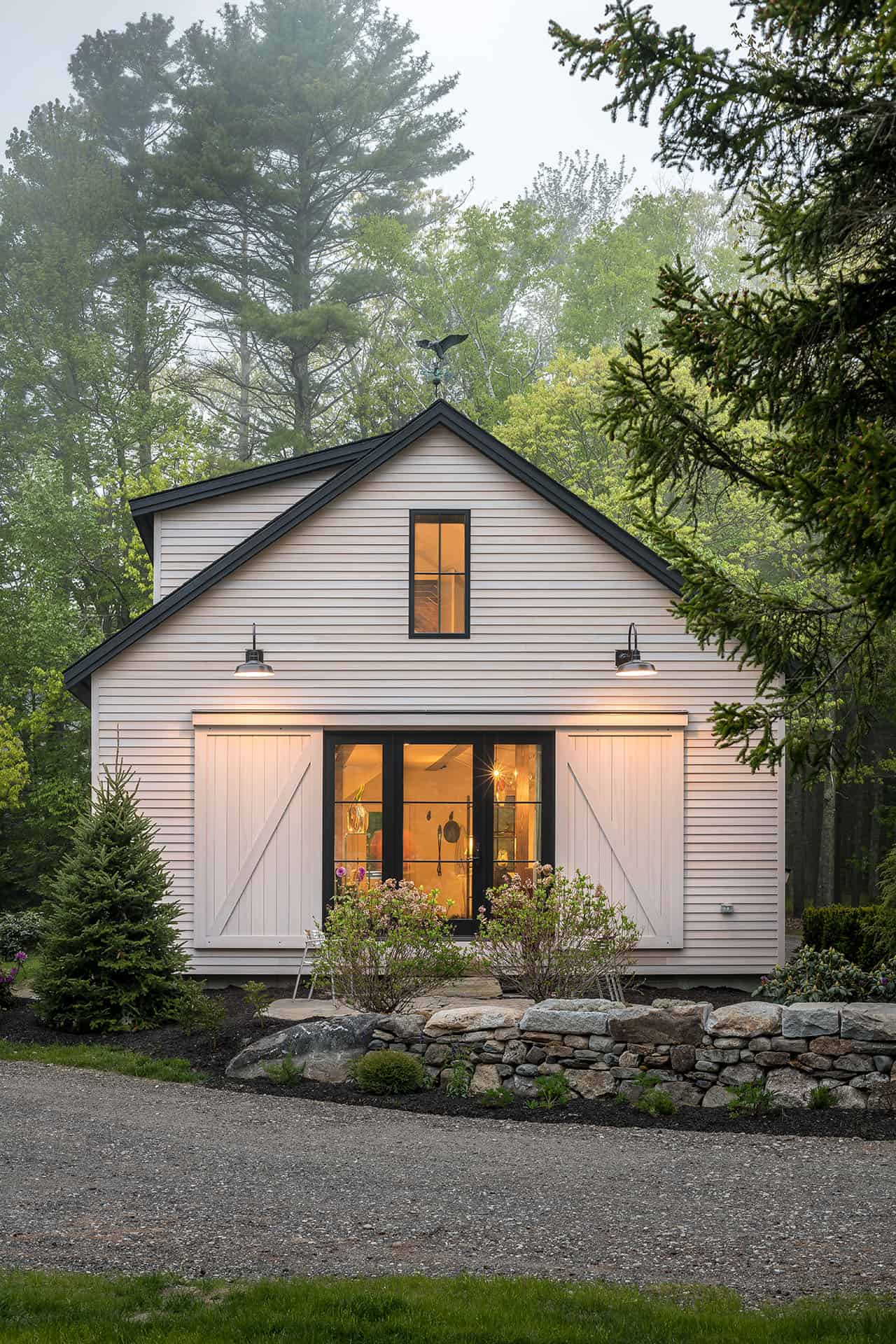 barn-home-exterior