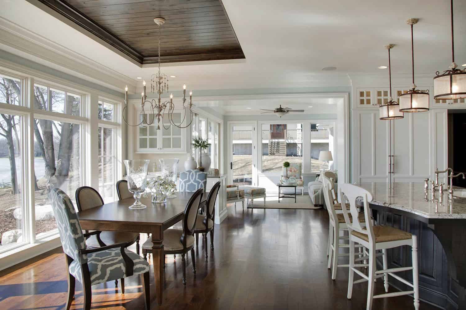 cottage-style-dining-room