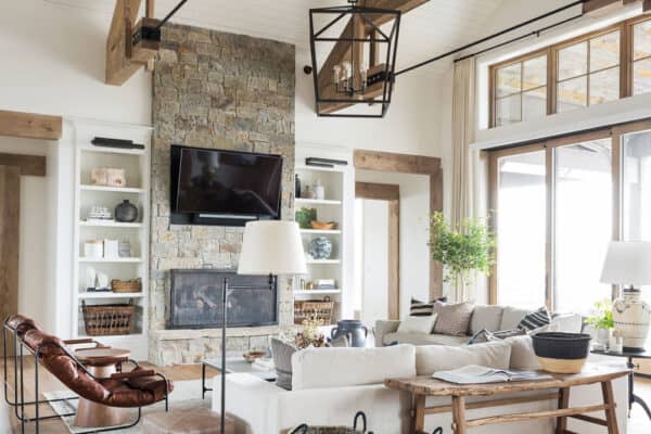 featured posts image for Mountain lake house offers cozy, rustic living in Wasatch County, Utah