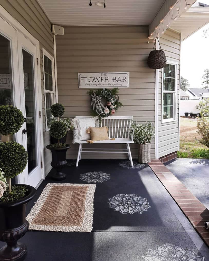 18 Super Creative Ideas To Bring Spring Vibes To Your Farmhouse Porch