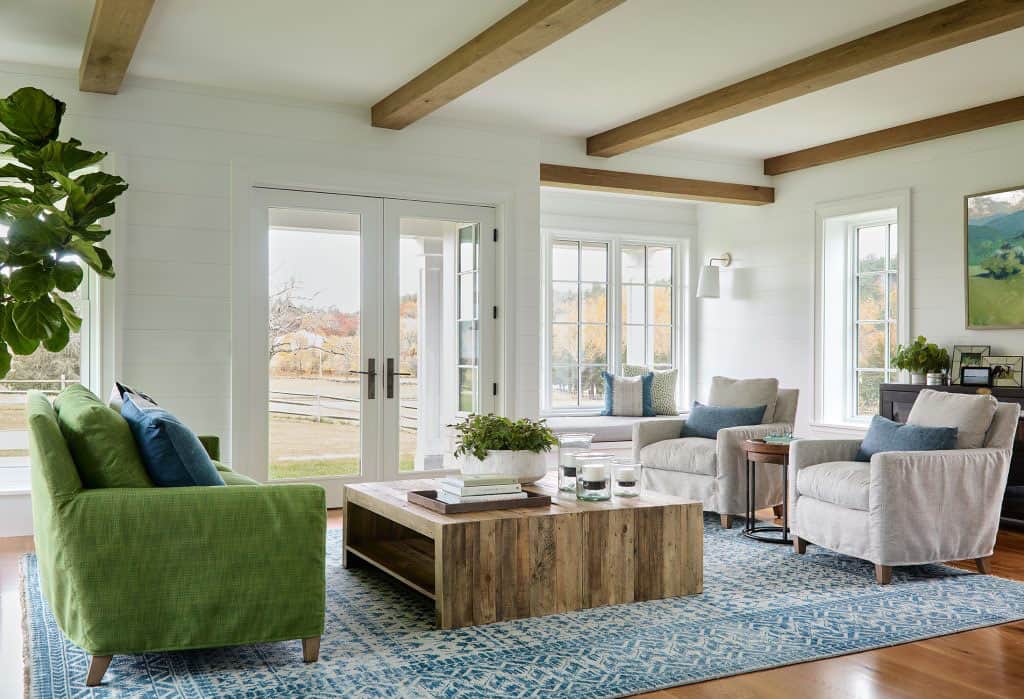 new-england-modern-farmhouse-living-room