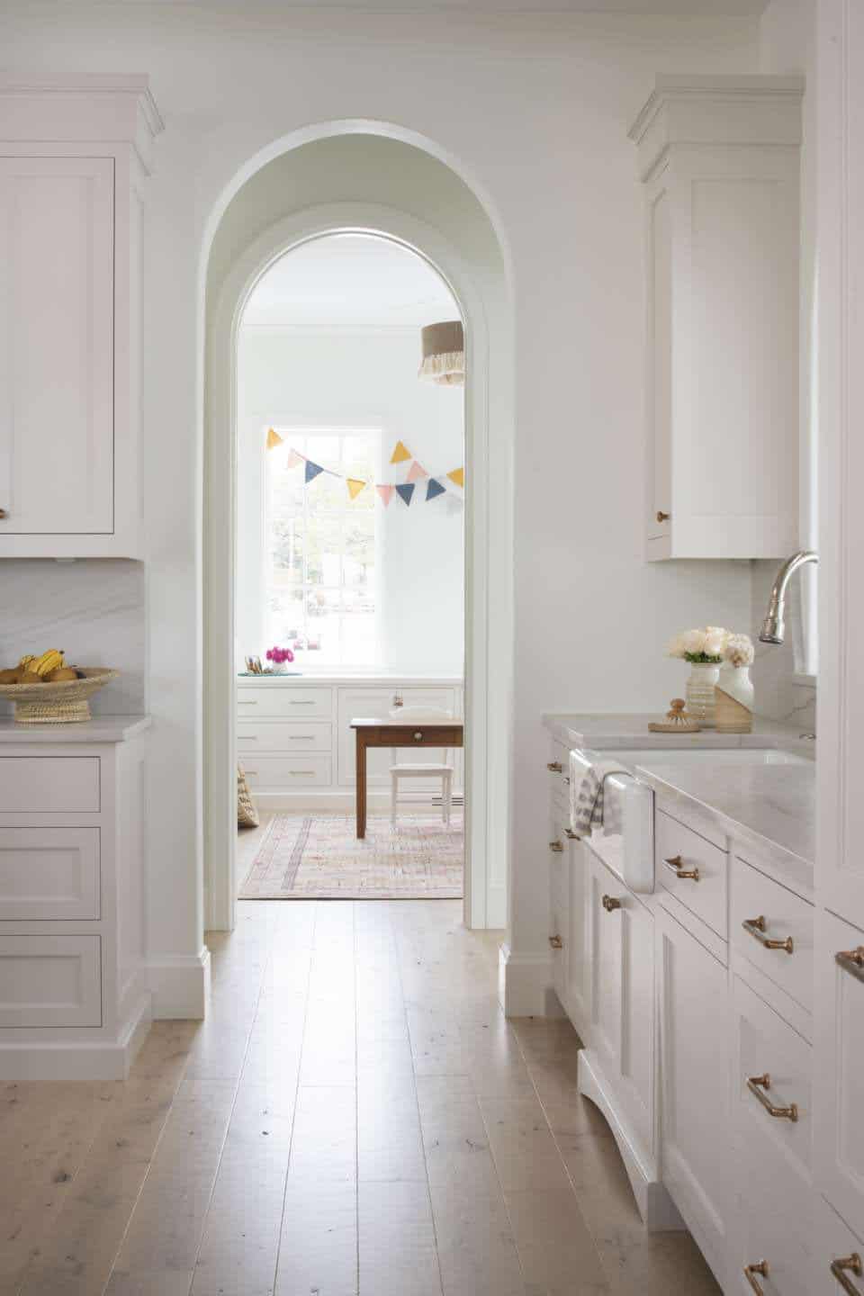 french-country-kitchen-pantry