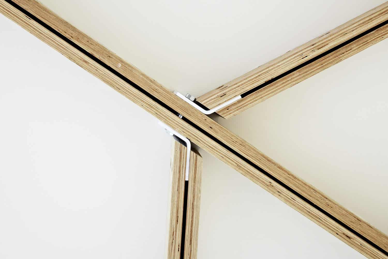 modern-prefabricated-home-ceiling-detail