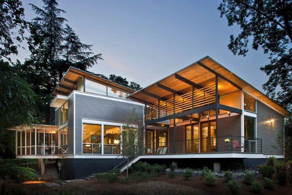 featured posts image for A butterfly roof shelters this modernist LEED Platinum home in Georgia