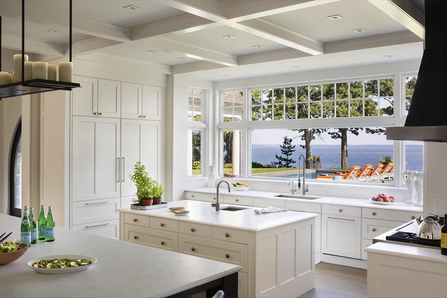 beach-style-kitchen
