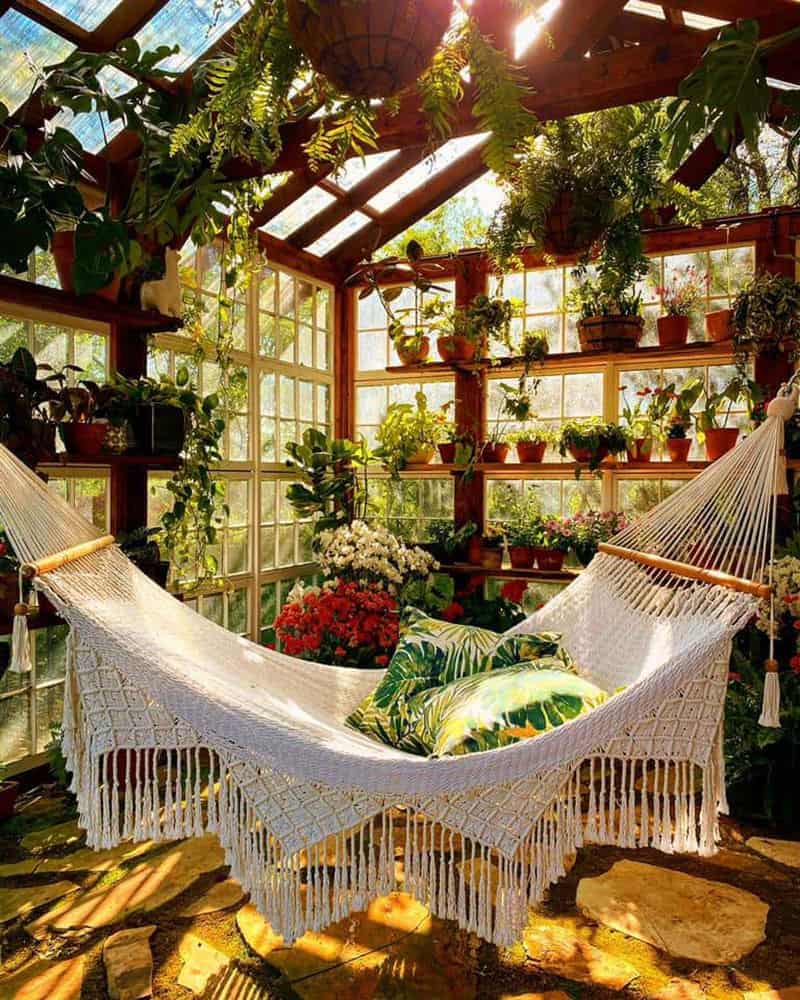 cozy-diy-greenhouse