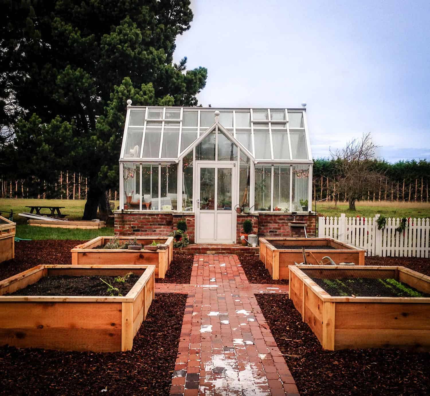 greenhouse-and-raised-beds